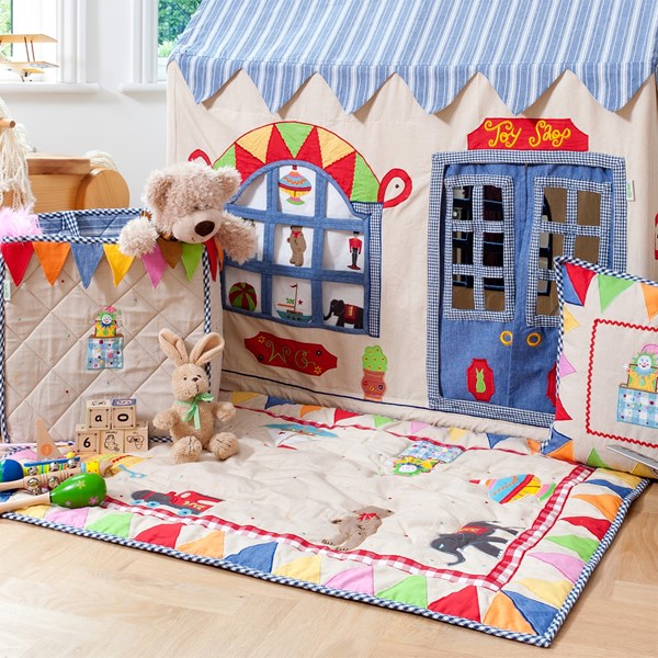 Toy Shop Quilt Floor Cover